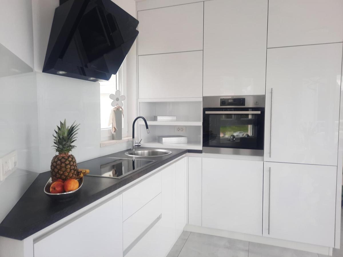 Apartment Anny De Luxe With Sea View Makarska Zewnętrze zdjęcie