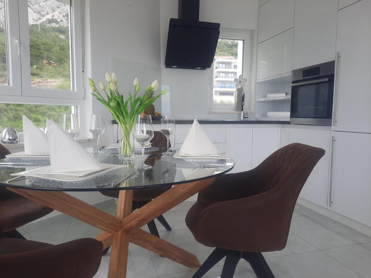 Apartment Anny De Luxe With Sea View Makarska Zewnętrze zdjęcie