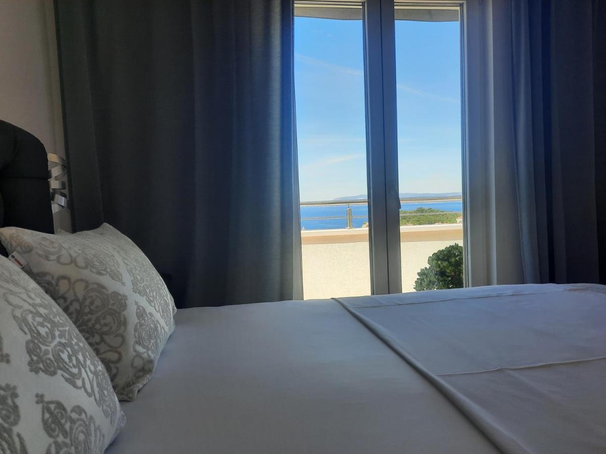 Apartment Anny De Luxe With Sea View Makarska Zewnętrze zdjęcie