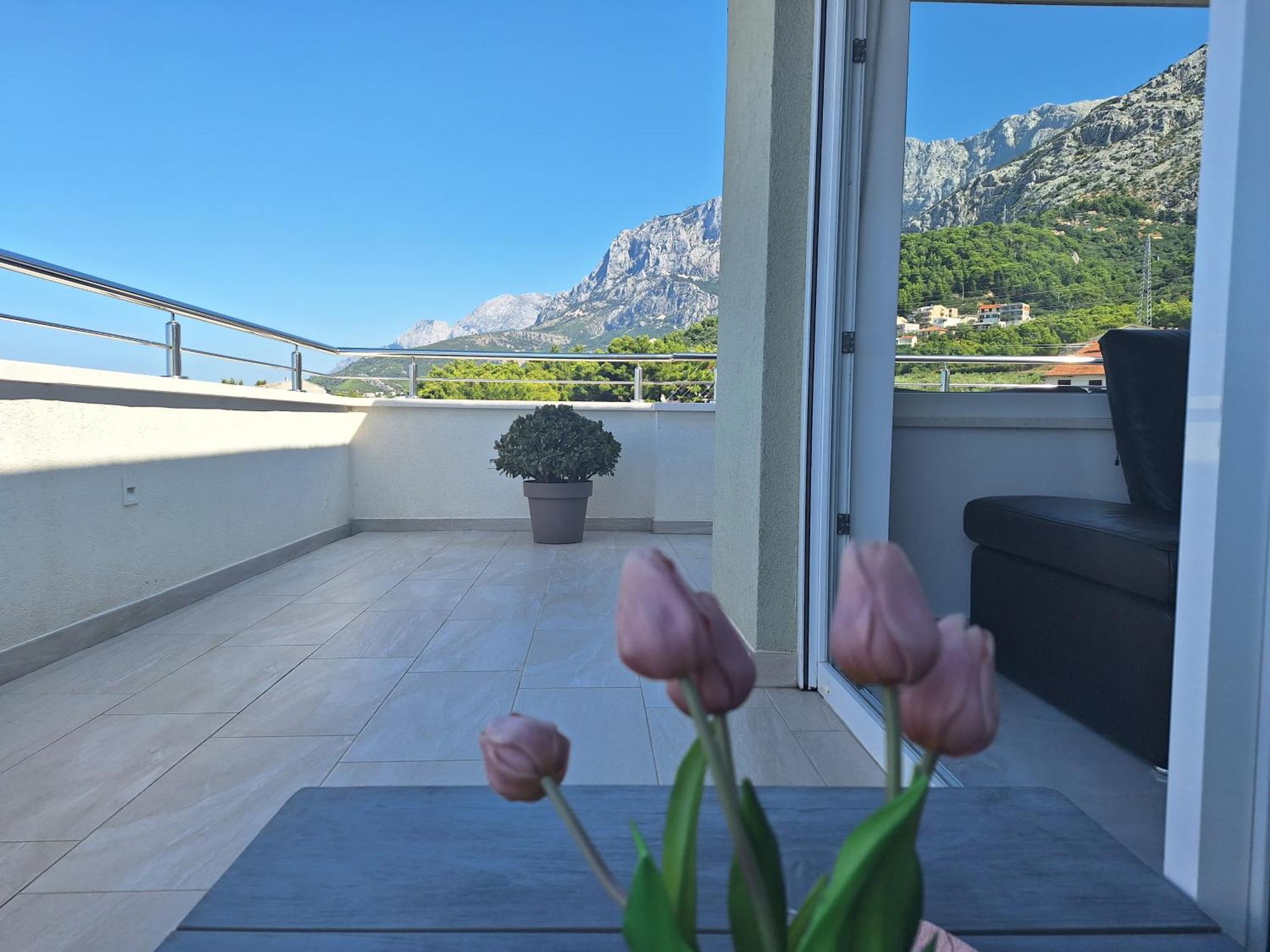Apartment Anny De Luxe With Sea View Makarska Zewnętrze zdjęcie